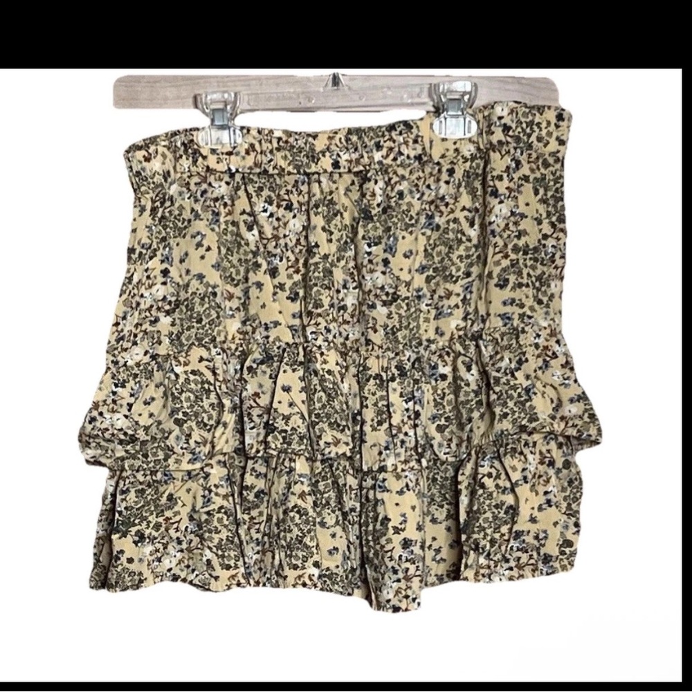 Maurice’s Skirt Women’s XL Tiered Yellow Floral  Boho Artsy Peasant Cottagecore